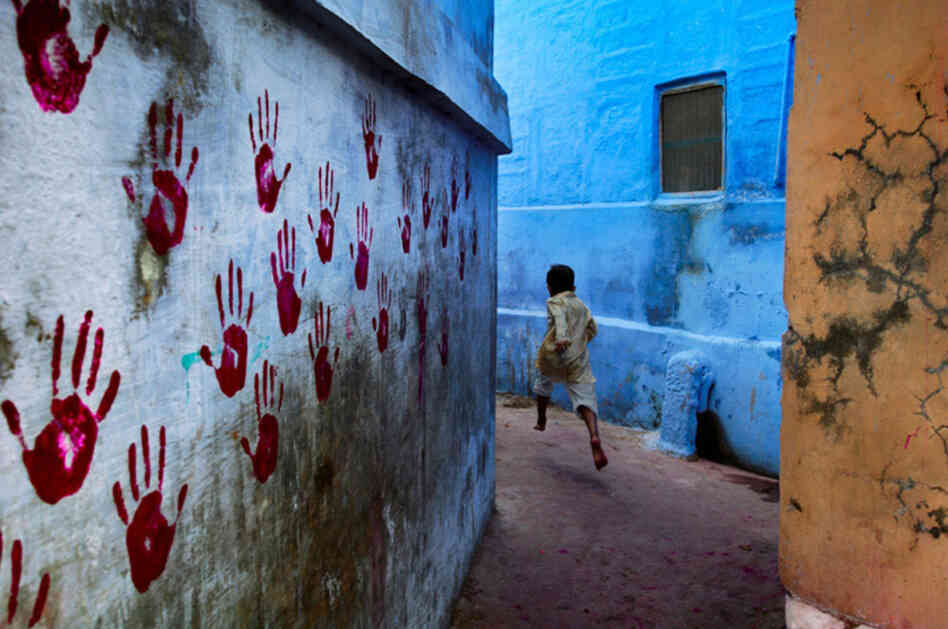 Boy in Midflight, Jodhpur, India, 2007