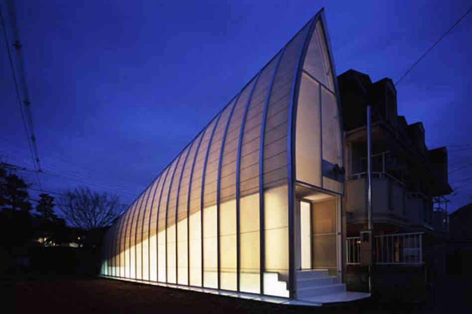 For his "Lucky Drops" micro home, YasuhiroYamashita reduced the exterior wall to an amalgam "skin" just millimeters thick.