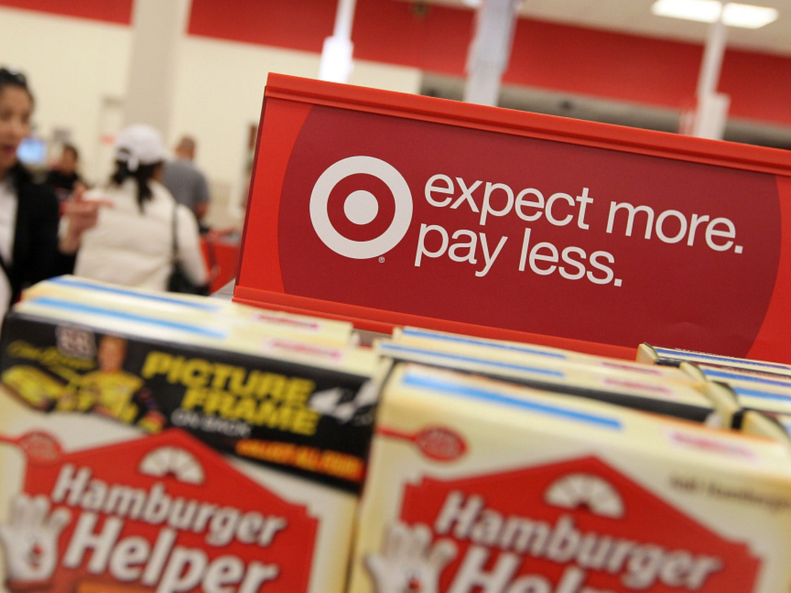 Target Reports Increase In Quarterly Earnings