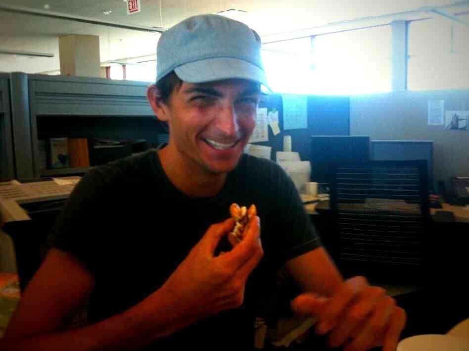 Ian eats the Lady's Brunch Burger Ian eats the Lady's Brunch Burger