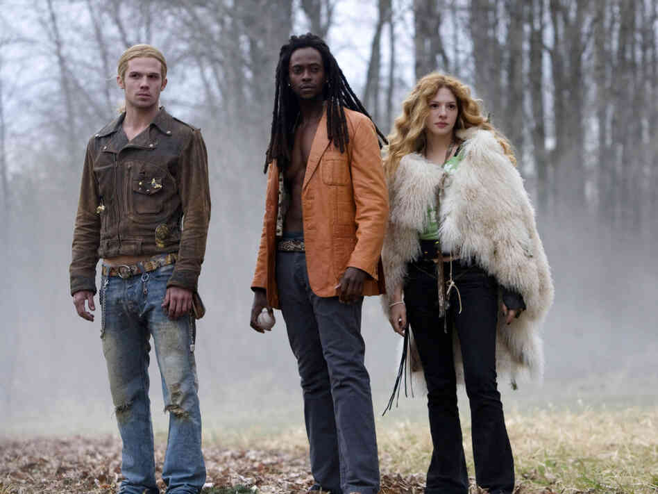 Cam Gigandet, Edi Gathegi and Rachelle Lefevre Cam Gigandet, Edi Gathegi and Rachelle Lefevre