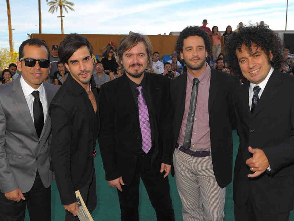 Latin Grammy Awards - Green Carpet Latin Grammy Awards - Green Carpet