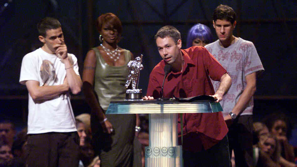 Beastie Boys at the 1999 MTV Video Music Awards Beastie Boys at the 1999 MTV Video Music Awards