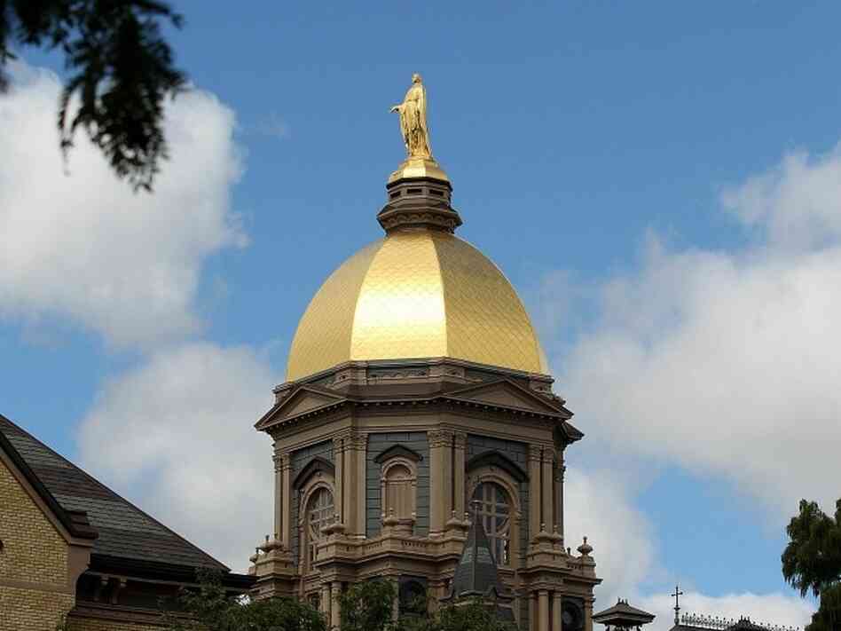 Notre Dame University's "Golden Dome" Notre Dame University's "Golden Dome"