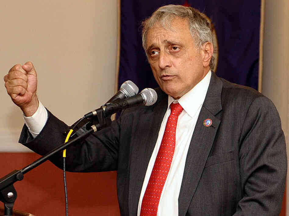 Republican gubernatorial hopeful Carl Paladino at a campaign event on Sept. 10, 2010. Republican gubernatorial hopeful Carl Paladino at a campaign event on Sept. 10, 2010.