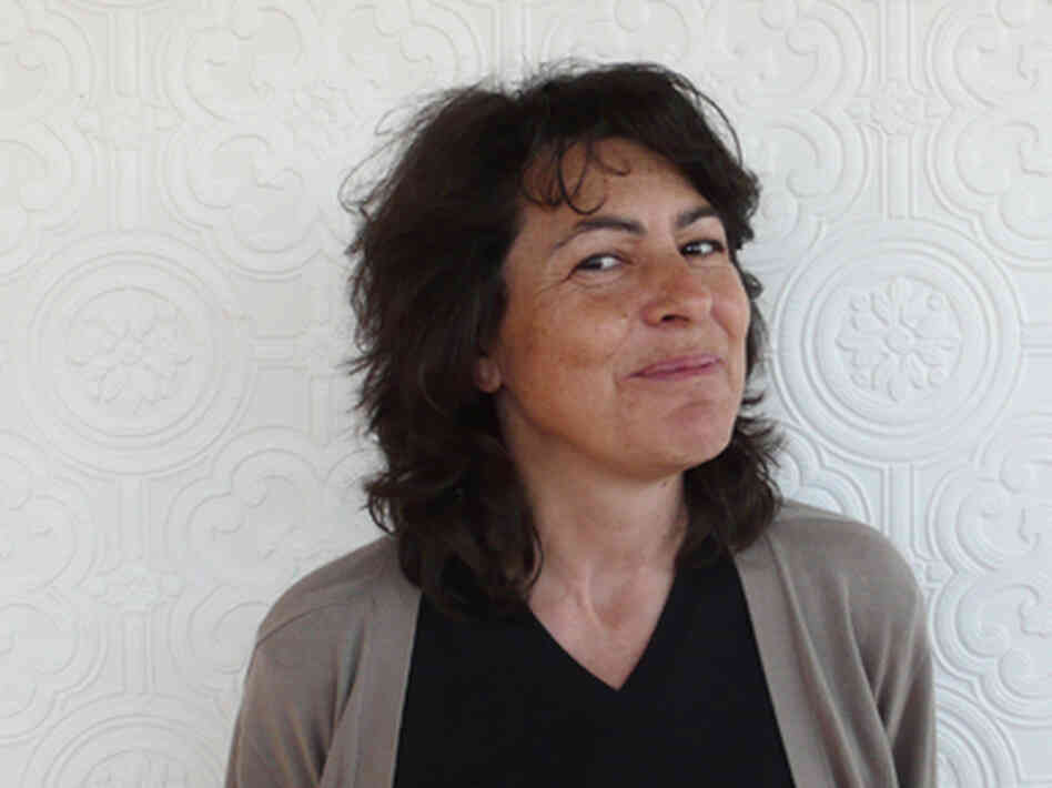 Caz Hildebrand Caz Hildebrand