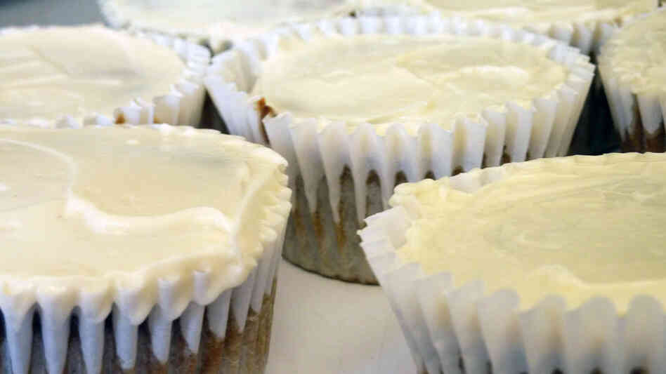 Pumpkin Cupcakes With Cream-Cheese Frosting