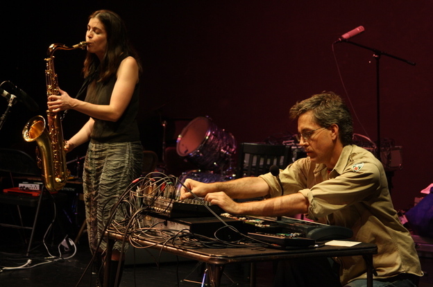 Tiffany Defoe and Wobbly perform at the 2010 High Zero Festival.