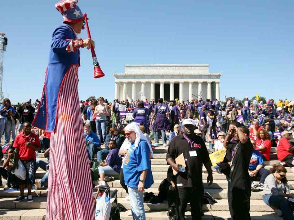 On the steps to the Lincoln Memorial, Oct. 2, 2010. On the steps to the Lincoln Memorial, Oct. 2, 2010.
