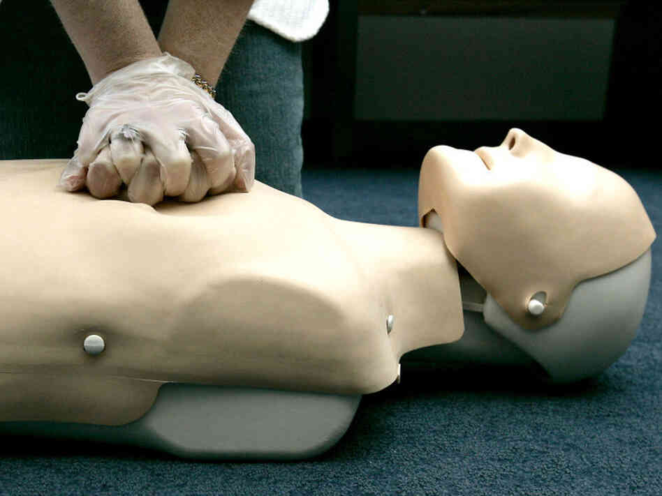 Mouth-to-mouth resuscitation may not be necessary. Mouth-to-mouth resuscitation may not be necessary.