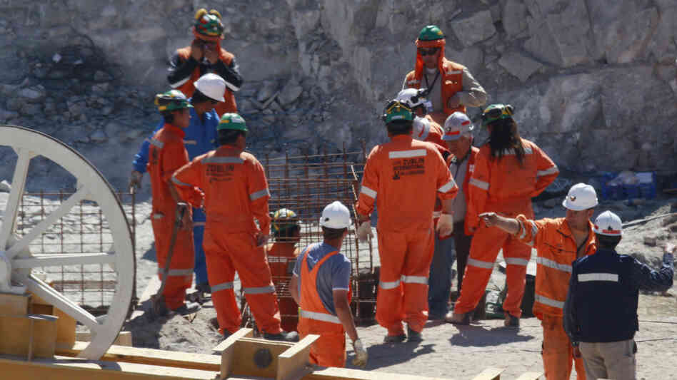 chile mine rescue workers chile mine rescue workers