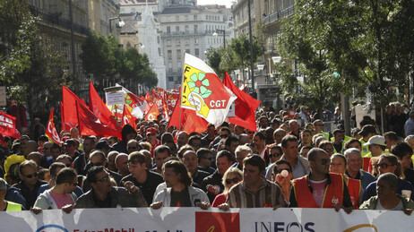 strikers in Marseille strikers in Marseille