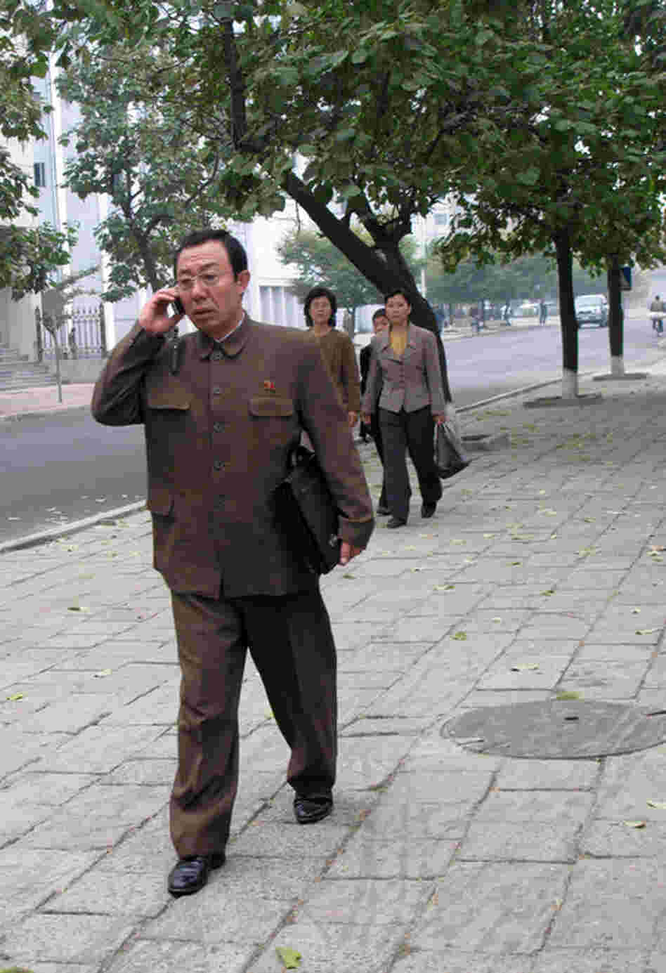 The Egyptian company Orascom boasts of having 200,000 subscribers to its North Korean mobile phone network, which was set up less than two years ago.