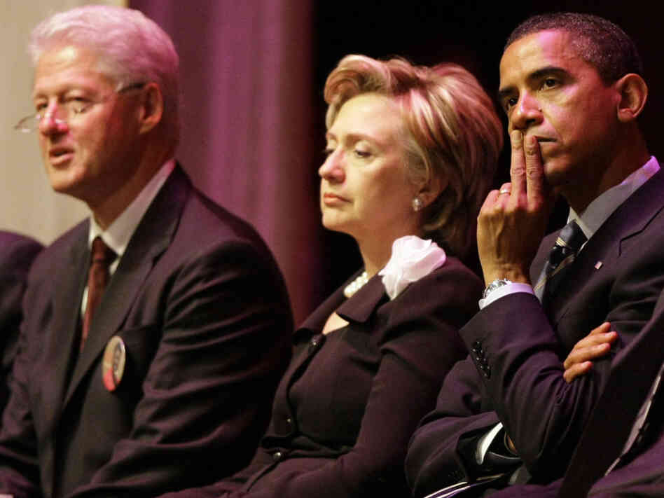 L-R: Bill Clinton, Hillary Rodham Clinton, Barack Obama; Aug. 30, 2008, in Cleveland. L-R: Bill Clinton, Hillary Rodham Clinton, Barack Obama; Aug. 30, 2008, in Cleveland.