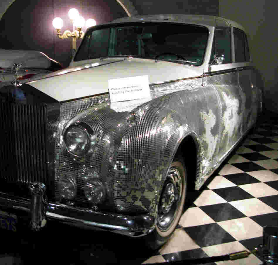 This Rolls Royce Limousine model is reportedly one of seven models made with a retractable landau top. Liberace used it onstage in the 1970s at the Las Vegas Hilton, and in the 1980s at Radio City Music Hall. 