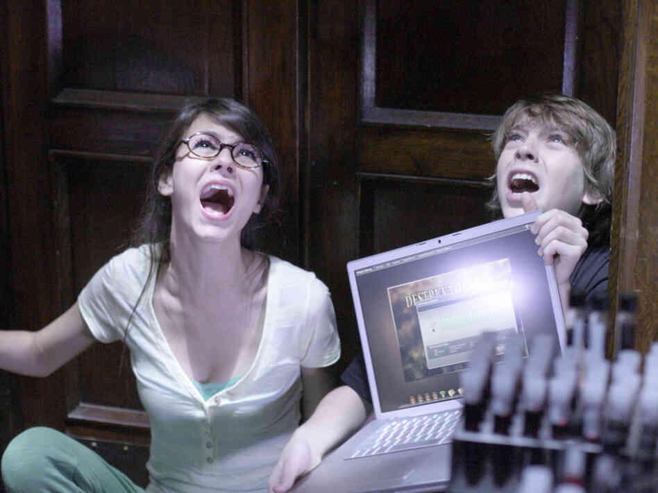 Victoria Justice and Chase Ellison in 'The Boy Who Cried Werewolf'