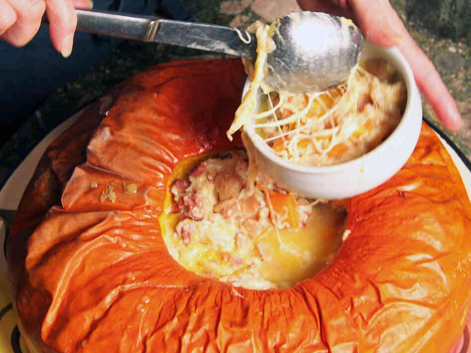 Citrouille Farcie (Stuffed Pumpkin) Citrouille Farcie (Stuffed Pumpkin)