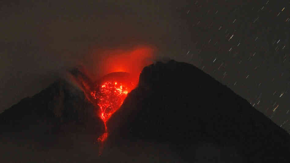 Lava glows in the crater of Mount Merapi Lava glows in the crater of Mount Merapi