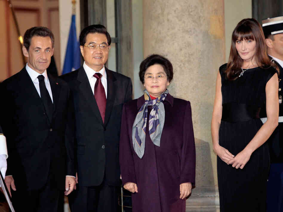 Nicolas Sarkozy, Hu Jintao, Carla Bruni Sarkozy, Liu Yongqing Nicolas Sarkozy, Hu Jintao, Carla Bruni Sarkozy, Liu Yongqing