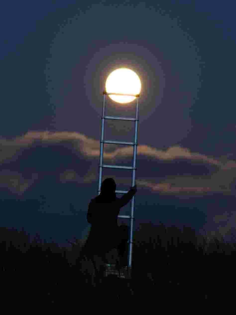 A ladder to join the moon