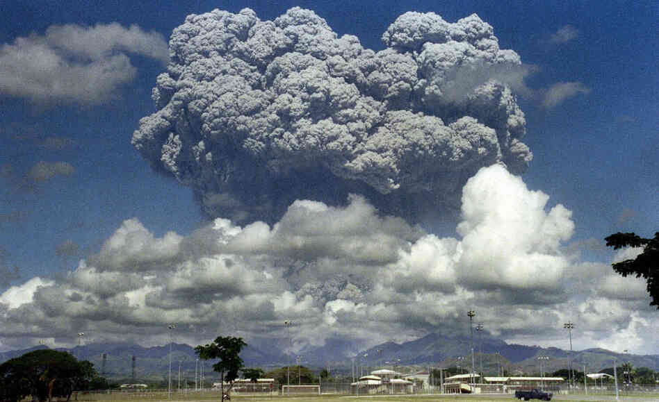 Mt. Pinatubo eruption, June 12, 1991 Mt. Pinatubo eruption, June 12, 1991