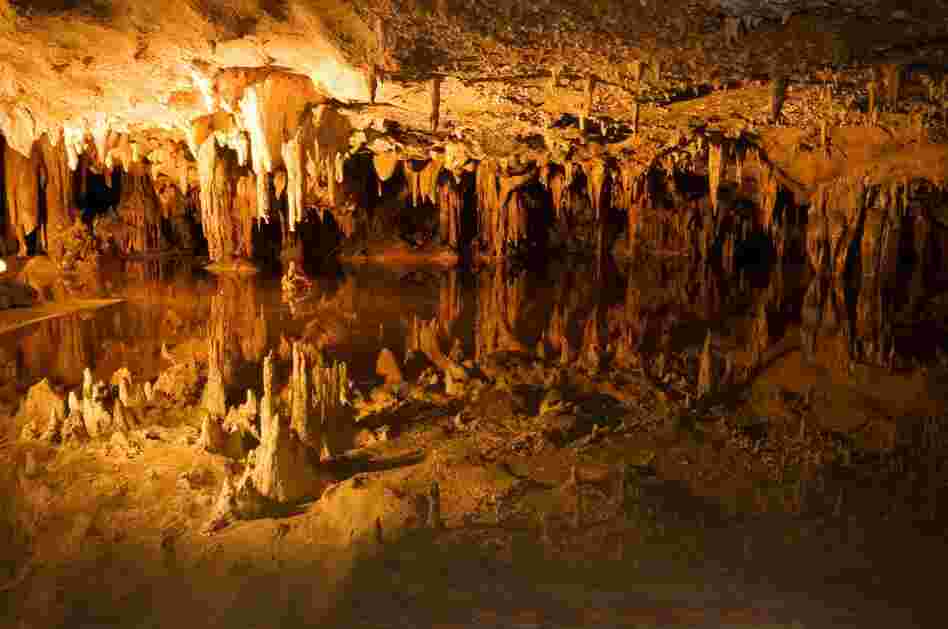 Stalagmites and stalactites found in Virginia's Luray limestone caverns formed millions of years ago.  Stalactites hang down from the ceiling of the cave; stalagmites stick up from the floor of the cave. Credit: iStockphoto.com