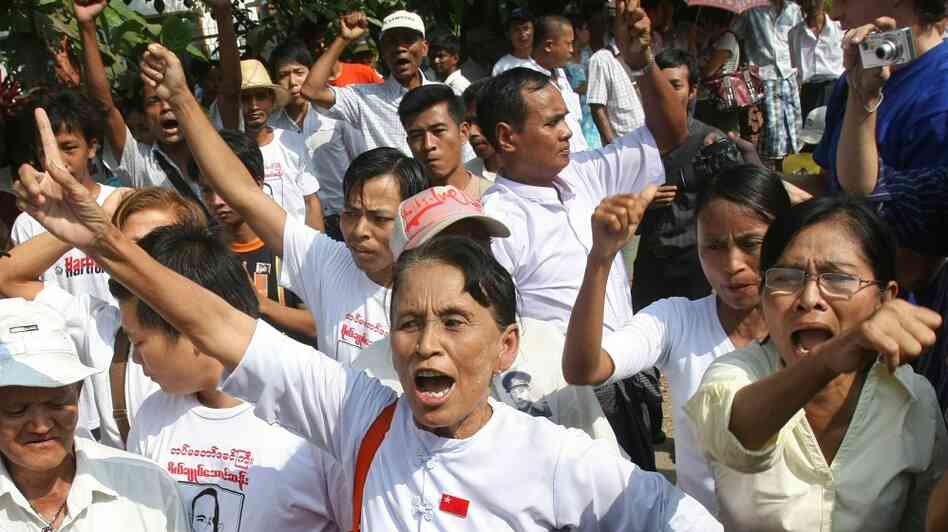 Supporters of Aung San Suu Kyi. Soe Than Win/AFP/Getty Images Supporters of Aung San Suu Kyi. Soe Than Win/AFP/Getty Images