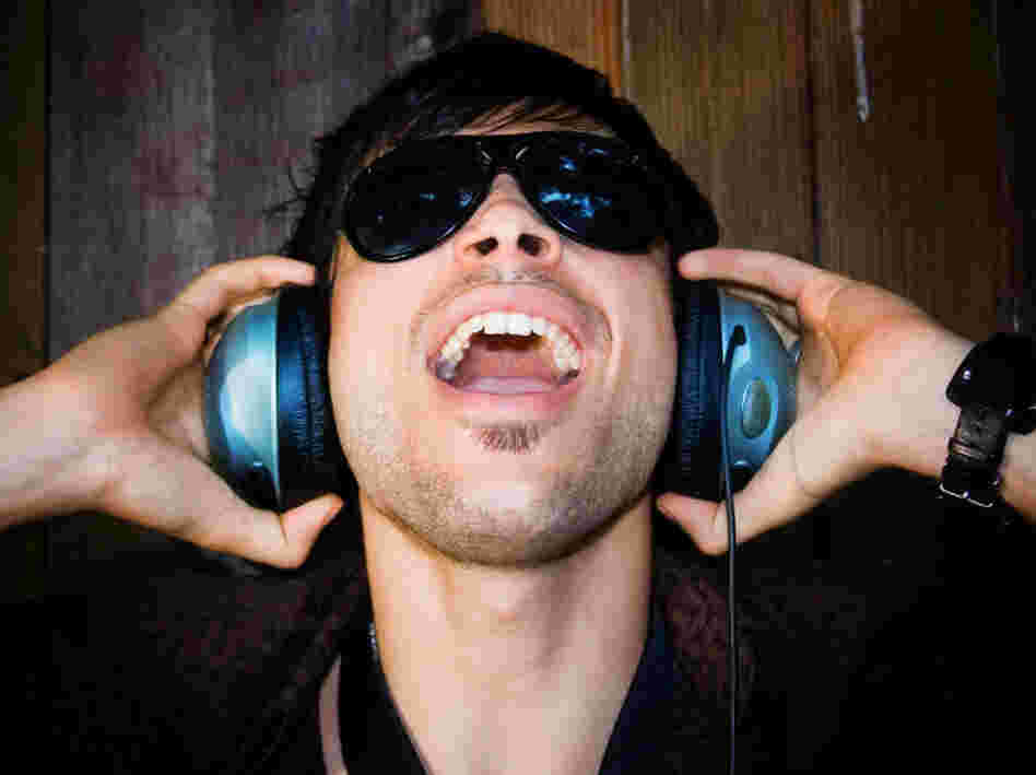 Headphones Headphones