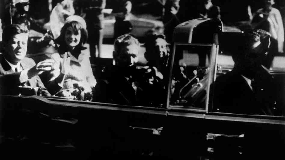Nov. 22, 1963. om Dallas. Shortly before President Kennedy was killed. Nov. 22, 1963. om Dallas. Shortly before President Kennedy was killed.