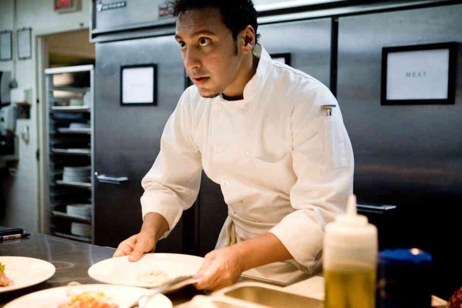 Aasif Mandvi as Samir in 'Today's Special' Aasif Mandvi as Samir in 'Today's Special'