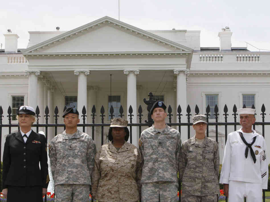 Autumn Sandeen, Dan Choi, Evelyn Thomas, Jim Pietrangelo II, Larry Whitt, Mara Boyd Autumn Sandeen, Dan Choi, Evelyn Thomas, Jim Pietrangelo II, Larry Whitt, Mara Boyd