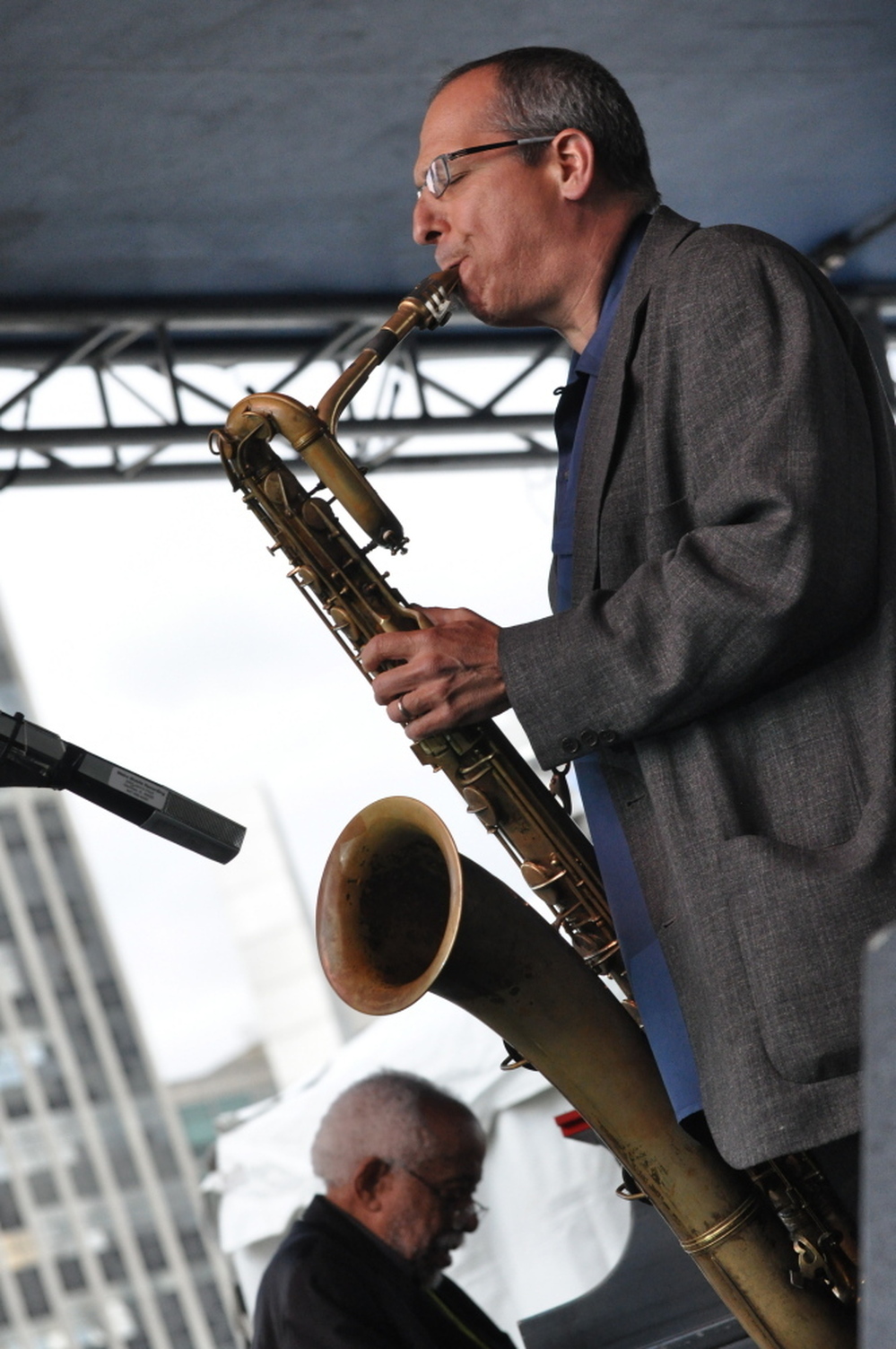 Gary Smulyan performs at the 2010 Detroit Jazz Fest.