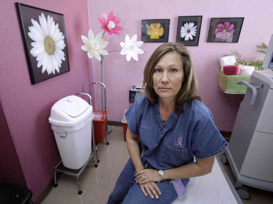 Dr. Kathryn Wagner, a breast cancer surgeon in San Antonio Dr. Kathryn Wagner, a breast cancer surgeon in San Antonio