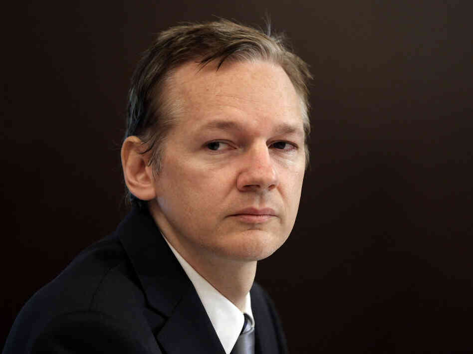 Wikileaks founder Julian Assange Wikileaks founder Julian Assange