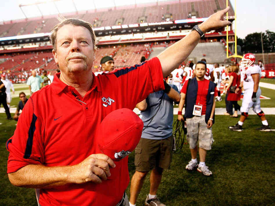 Fresno State coach Pat Hill. Fresno State coach Pat Hill.