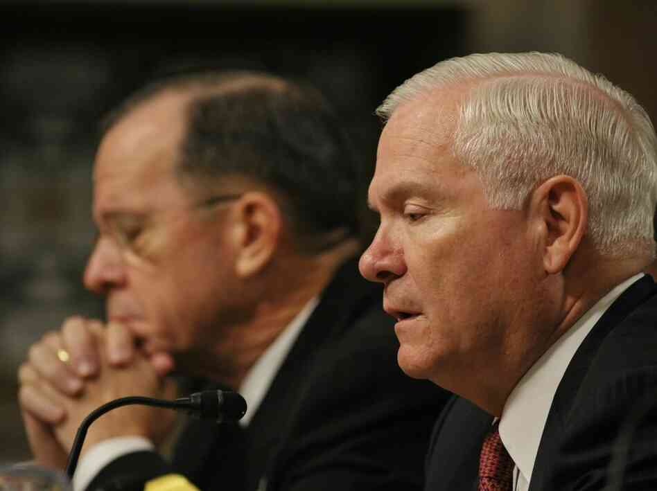 Defense Secretary Robert Gates Defense Secretary Robert Gates