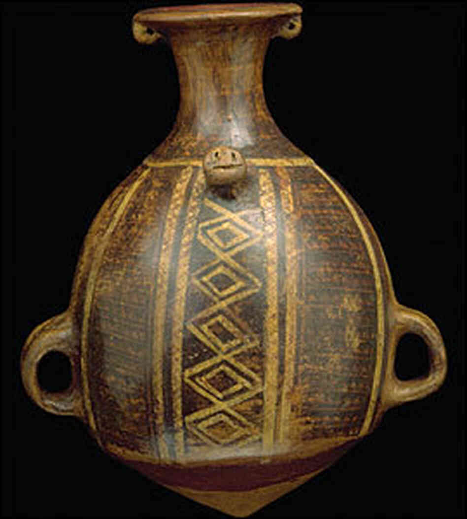 A bottle found at Machu Picchu is among the artifacts being returned to Peru. The objects will go to a university in the city of Cuzco. A bottle found at Machu Picchu is among the artifacts being returned to Peru. The objects will go to a university in the city of Cuzco.