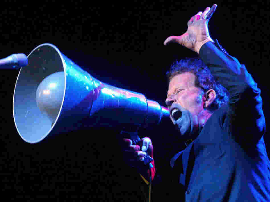 Tom Waits onstage in 2004, six years into his eligibility for induction into the Rock and Roll Hall of Fame. 