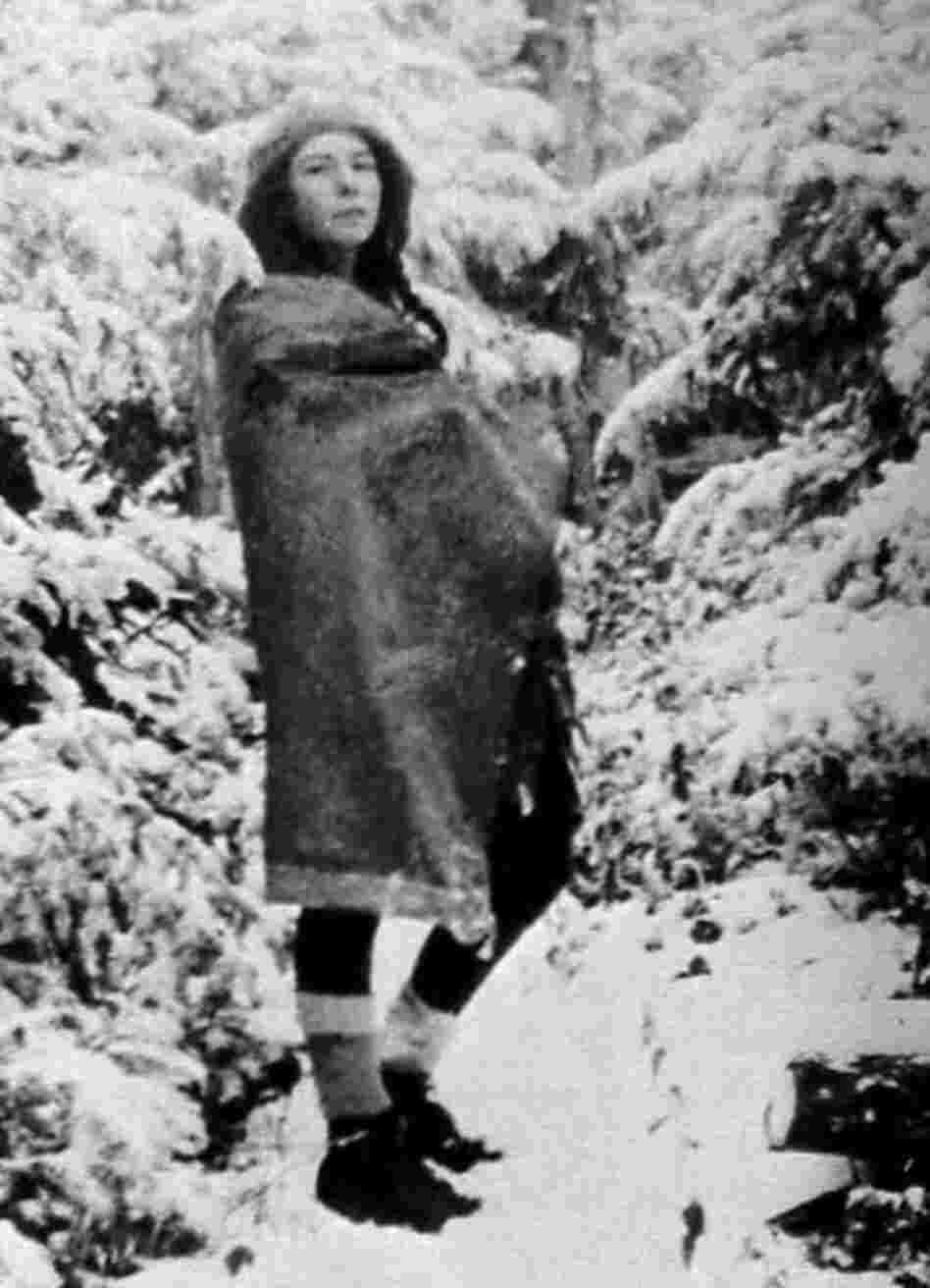 Barbara Newhall Follett 