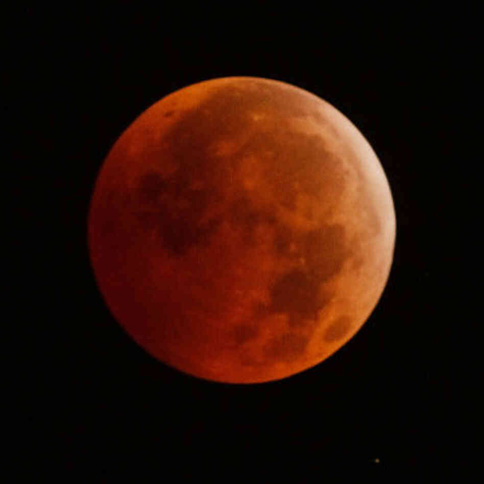The reddish hue during the total eclipse. The reddish hue during the total eclipse.