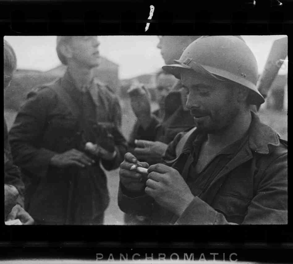 Republican soldiers, La Granjuela, Cordoba front, Spain, June 1937 