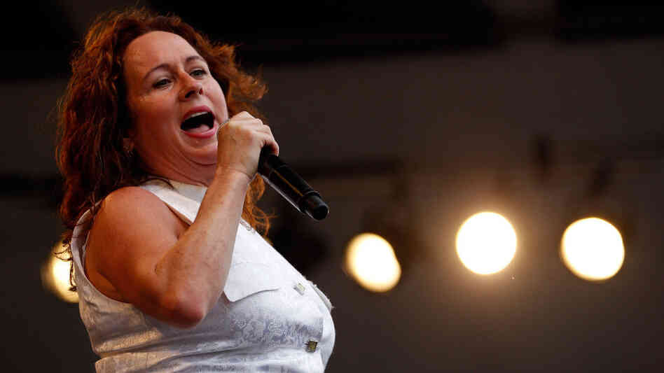 Teena Marie performs at the New Orleans Jazz & Heritage Festival in May 2010.
