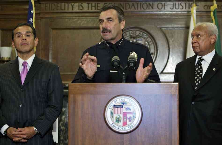 Los Angeles Police Chief reports lowest homicides in four decades.