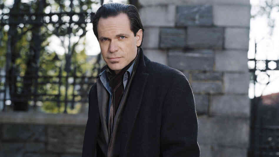 Jazz vocalist Kurt Elling takes the stage on Friday, Jan. 14, at World Cafe Live in Philadelphia.