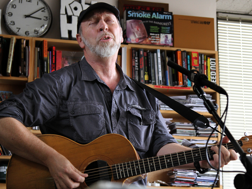 Richard Thompson: Tiny Desk Concert