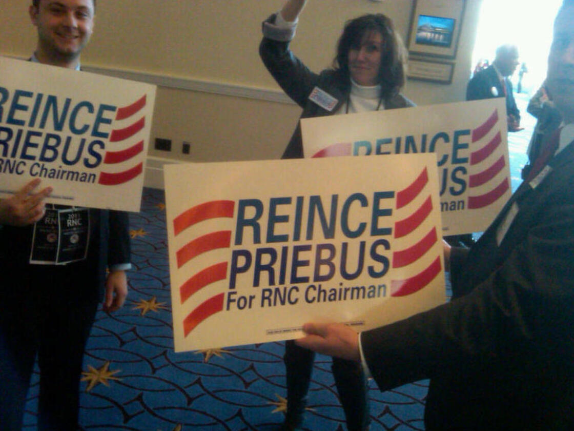 Reince Priebus signs.