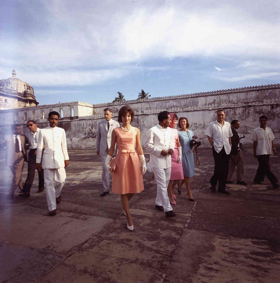 Jackie Kennedy visits the Lake Palace in Udaipur, India, on March 16, 1962. 