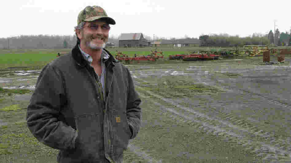 Farmer Tim Winn, who has a farm on the banks of the Willamette River, says government scientists have concluded that there is nothing dangerous about the "Roundup Ready" version of the sugar beet crop.