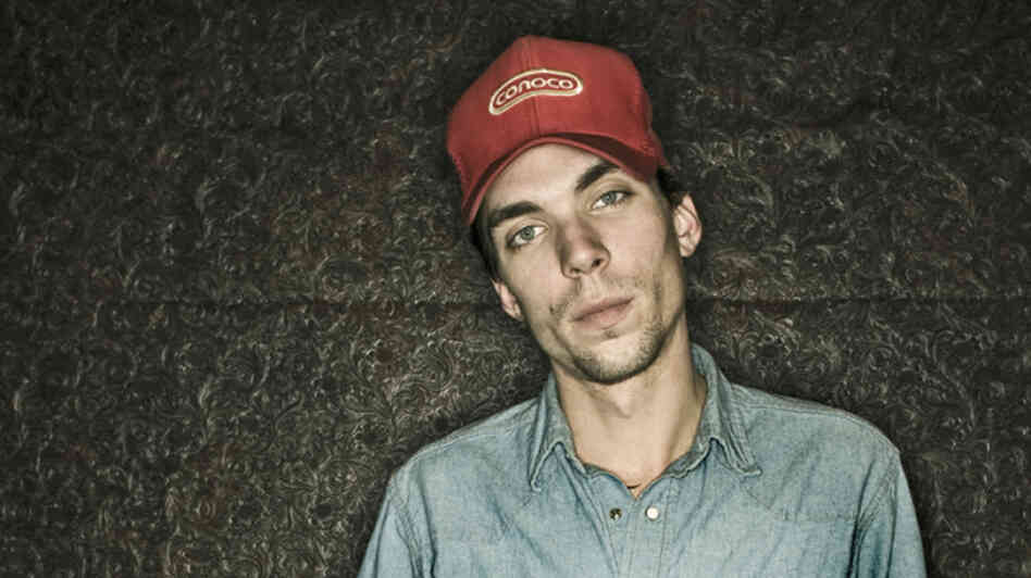 Justin Townes Earle recently performed songs from his latest record Harlem River Blues on World Cafe. Justin Townes Earle recently performed songs from his latest record Harlem River Blues on World Cafe.