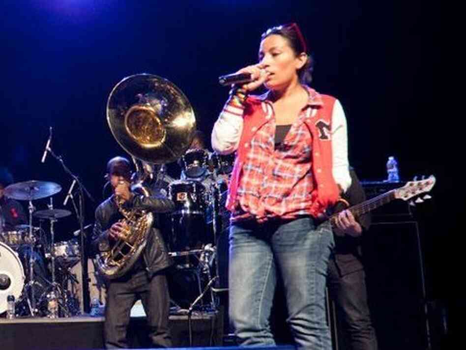 Ana Tijoux rehearses with The Roots for the Grammy Jam session last weekend. Ana Tijoux rehearses with The Roots for the Grammy Jam session last weekend.